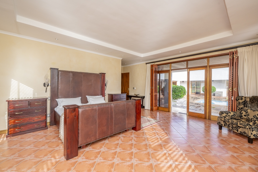 7 Bedroom Property for Sale in Stellenbosch Farms Western Cape